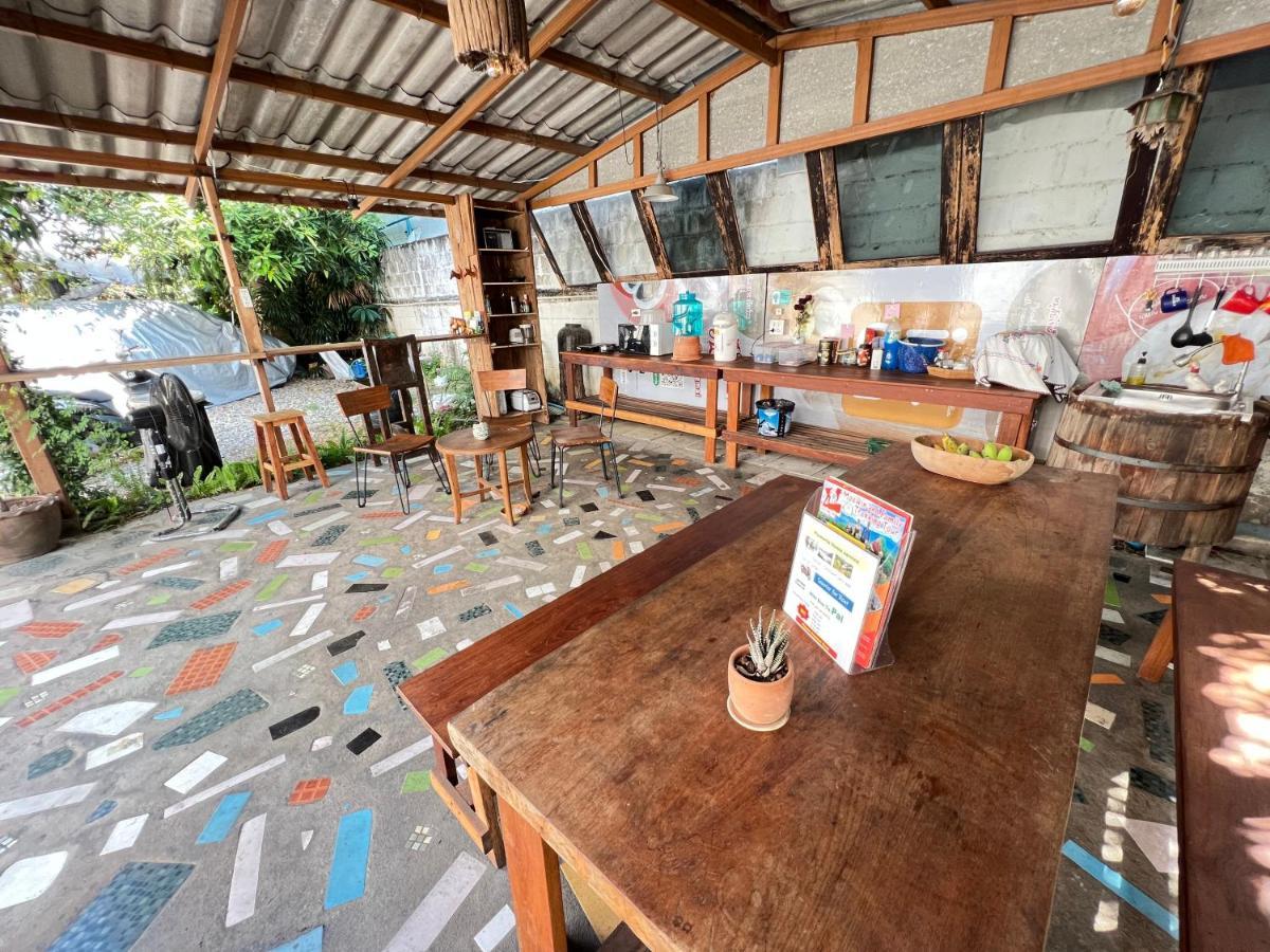 Plumeriahome Near Walking Street Chiang Mai Bagian luar foto